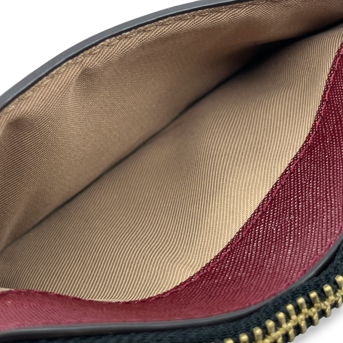 Marc Jacobs Burgundy Leather Zip Card Case Wallet Key Ring ID Window