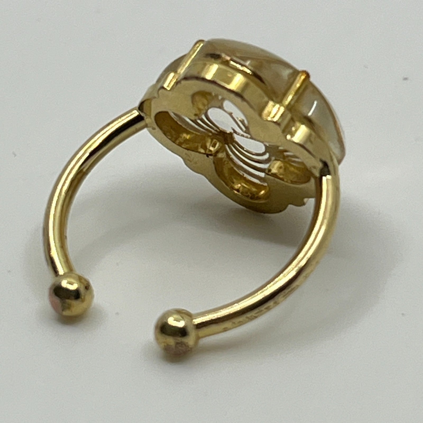 Louis Vuitton Monogram Flower Resin Ring Gold Tone Size US 3.5 (Japan 5) Pinky