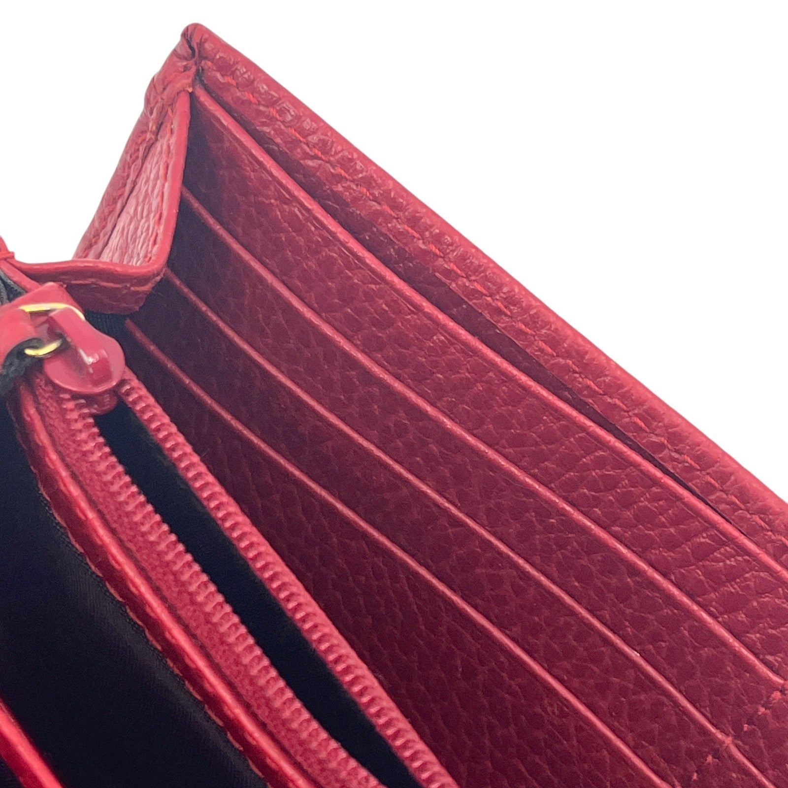 Gucci GG Marmont Continental Wallet in Red Leather