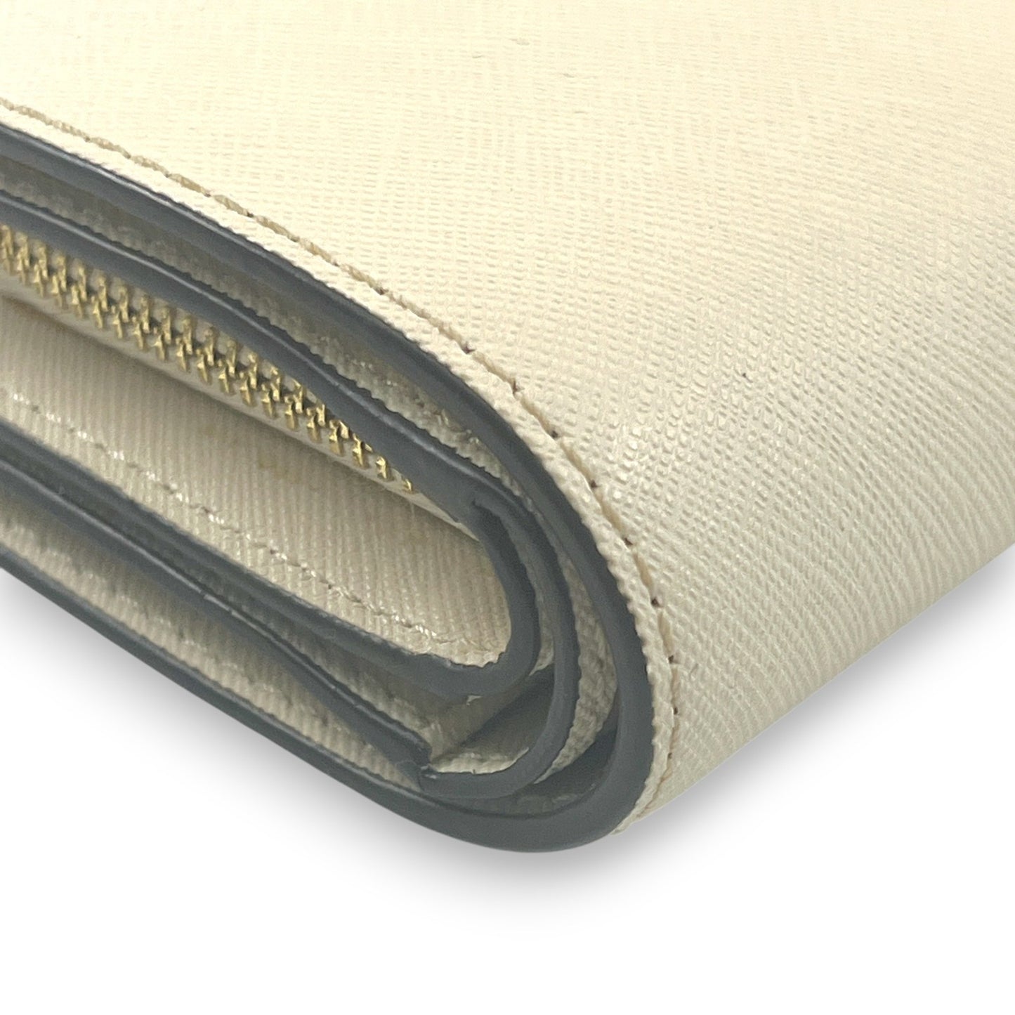 Michael Kors White Leather Compact Bifold Wallet