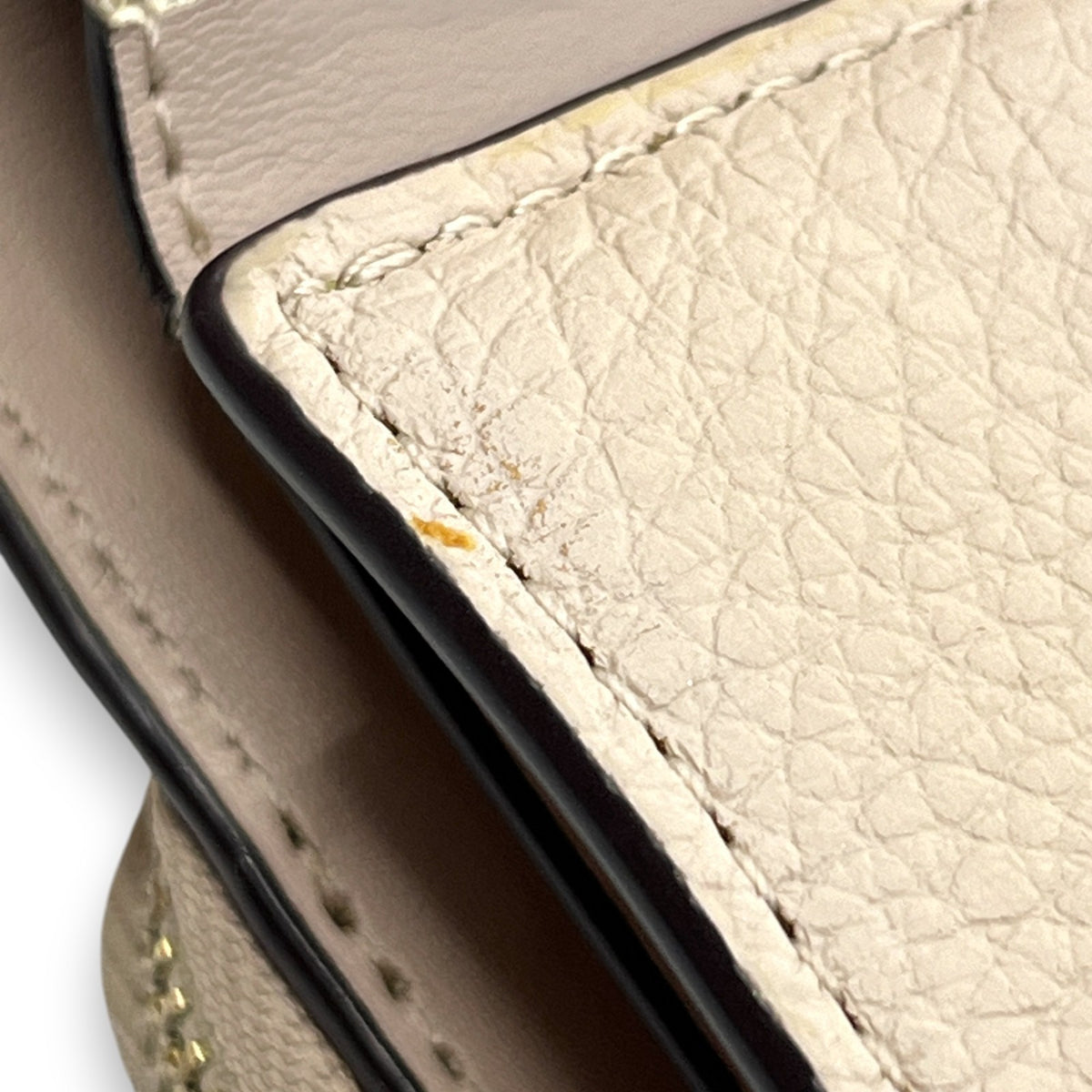 Kate Spade Off White Beige Leather Trifold Wallet Compact Zip Coin Purse