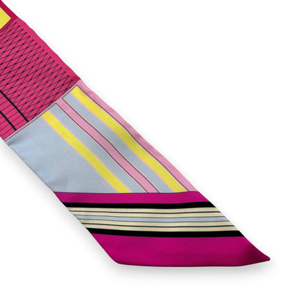 Hermès Twilly Silk Scarf Pink Horses Print 100% Silk with Box