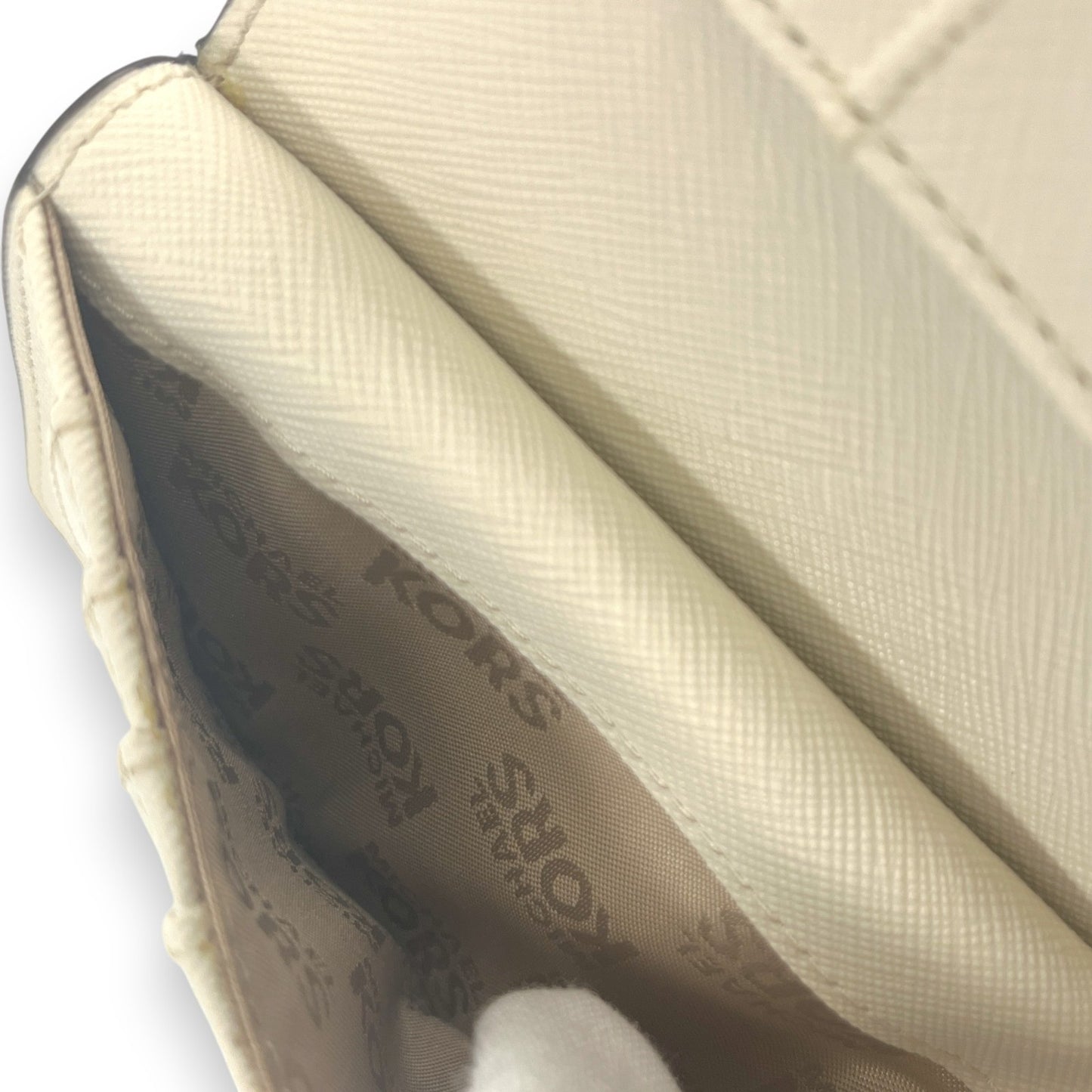 Michael Kors White Leather Compact Bifold Wallet