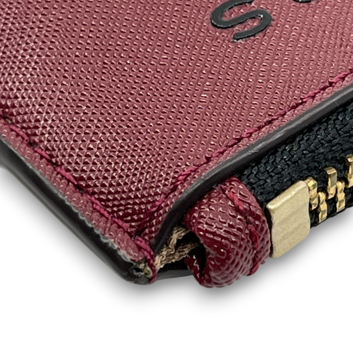 Marc Jacobs Burgundy Leather Zip Card Case Wallet Key Ring ID Window