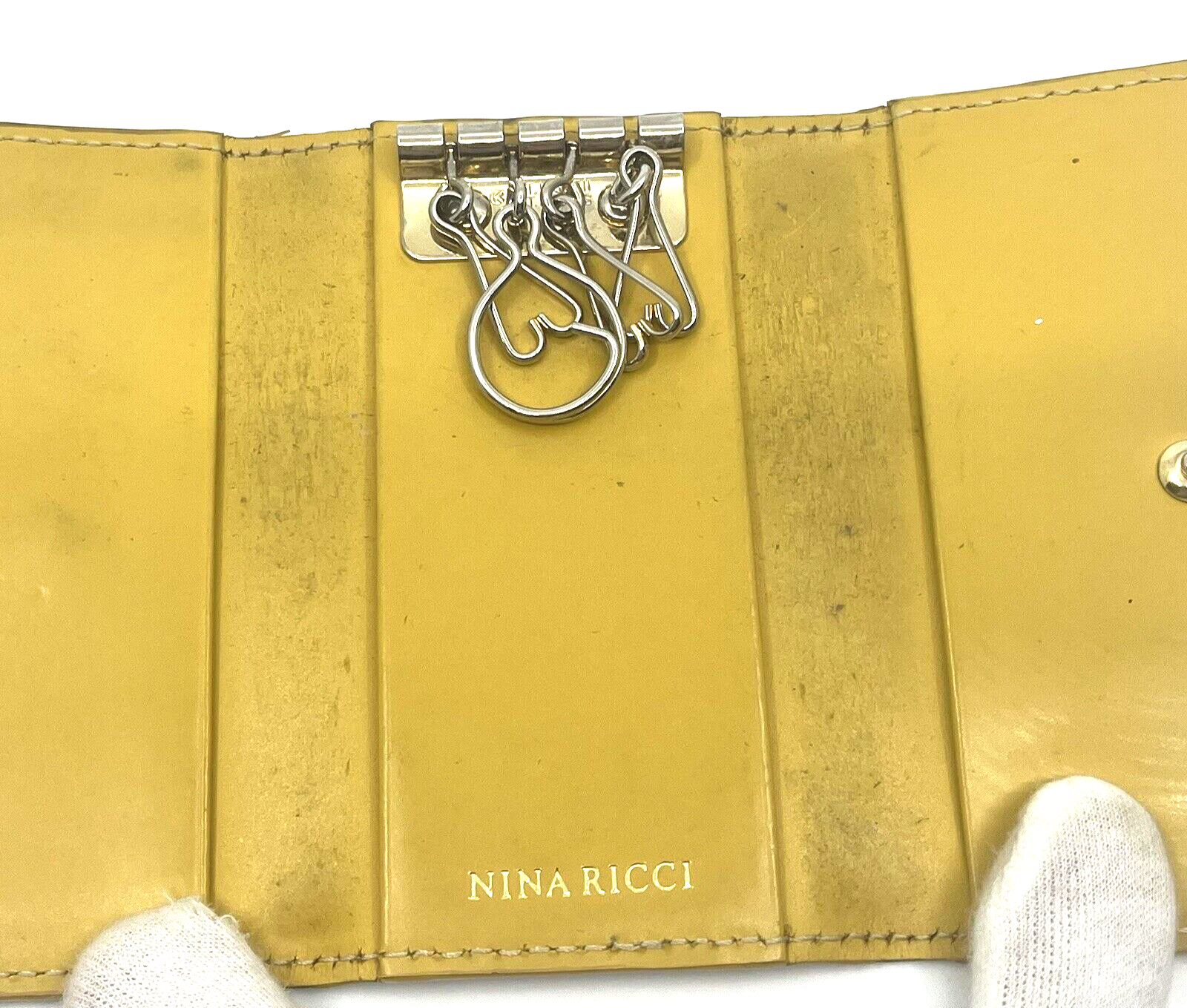 Nina Rich Leather Shoulder Bag Brown Key Case Necklace 3 Set