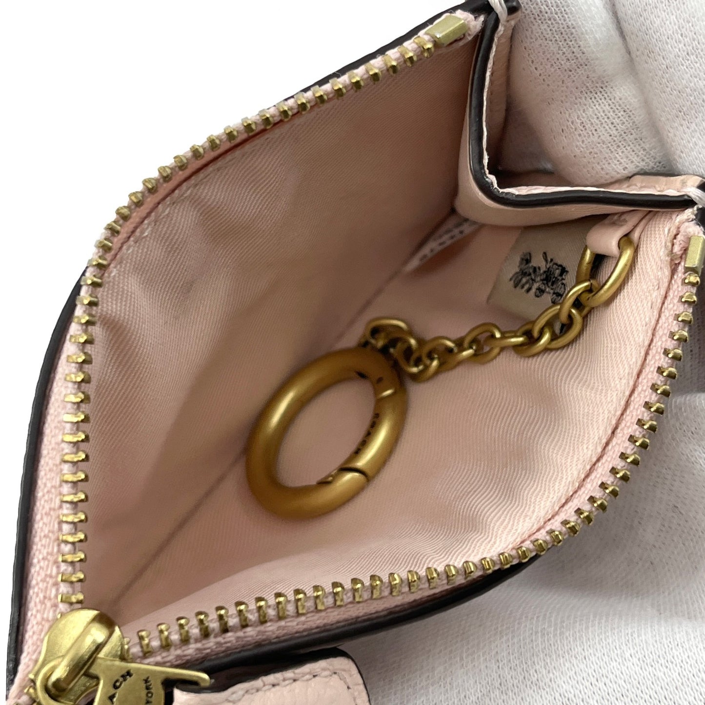 Coach Zip Card Case Coin Purse Light Pink Leather with Key Ring