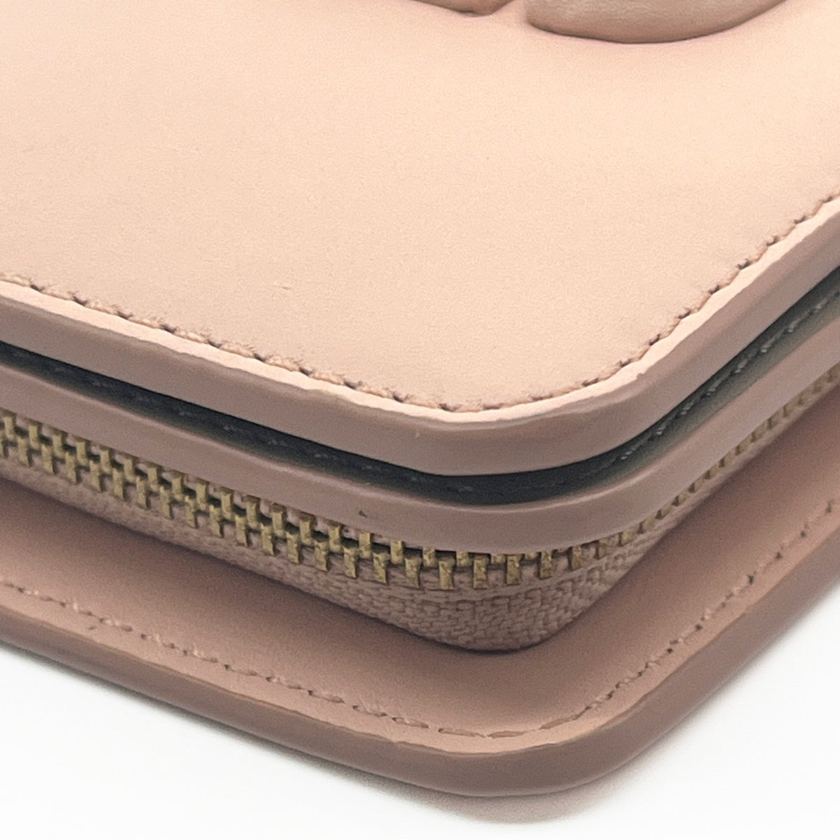 Marc Jacobs Snapshot Compact Bi-fold Wallet Pink Leather 2S4SMP