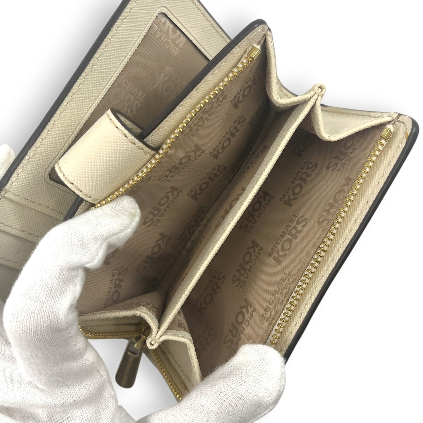 Michael Kors White Leather Compact Bifold Wallet