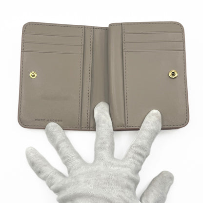 Marc Jacobs Snapshot Compact Wallet in Pink Leather 2S4SMP007S02