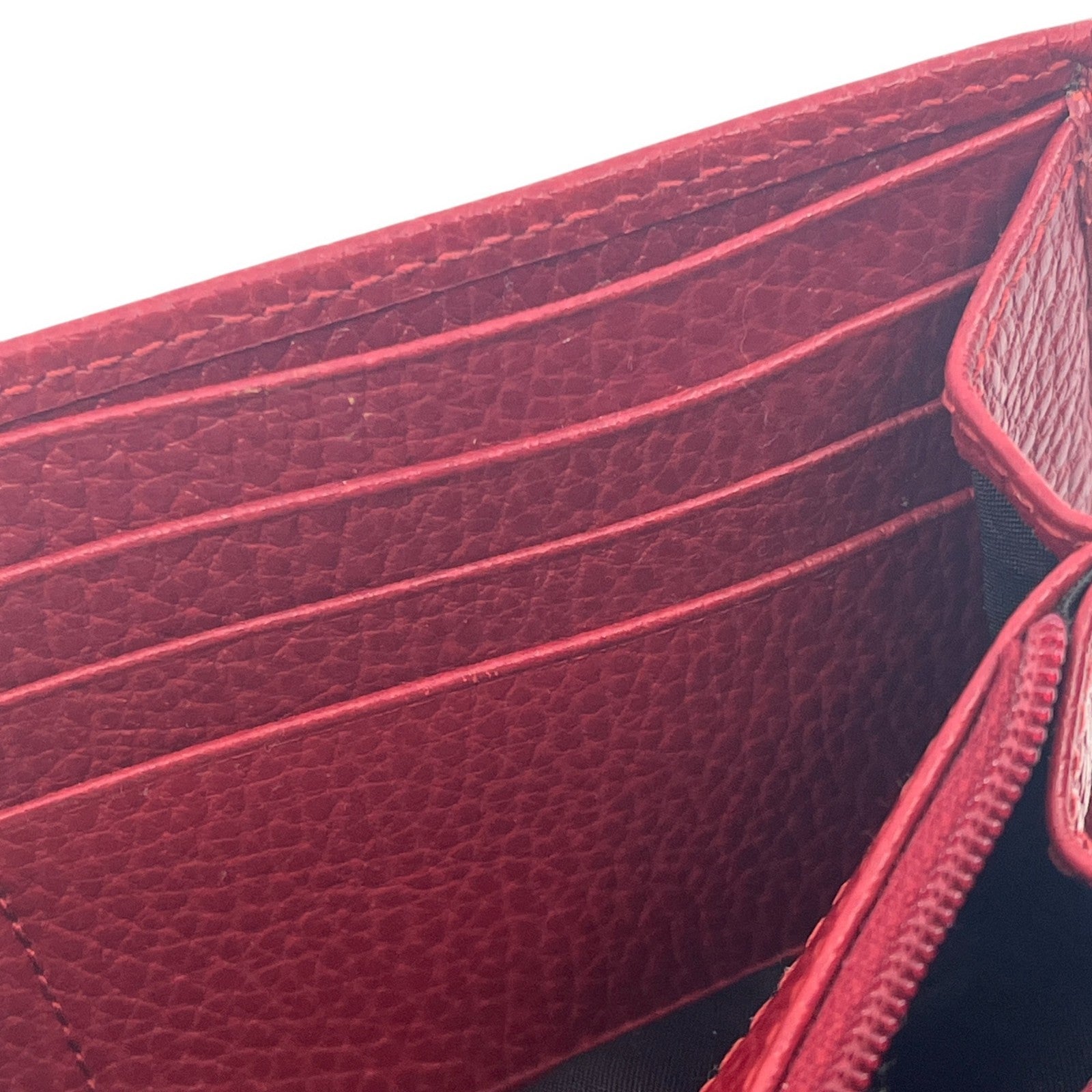 Gucci GG Marmont Continental Wallet in Red Leather